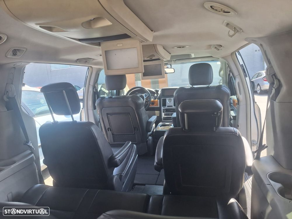 Chrysler Grand Voyager - 5