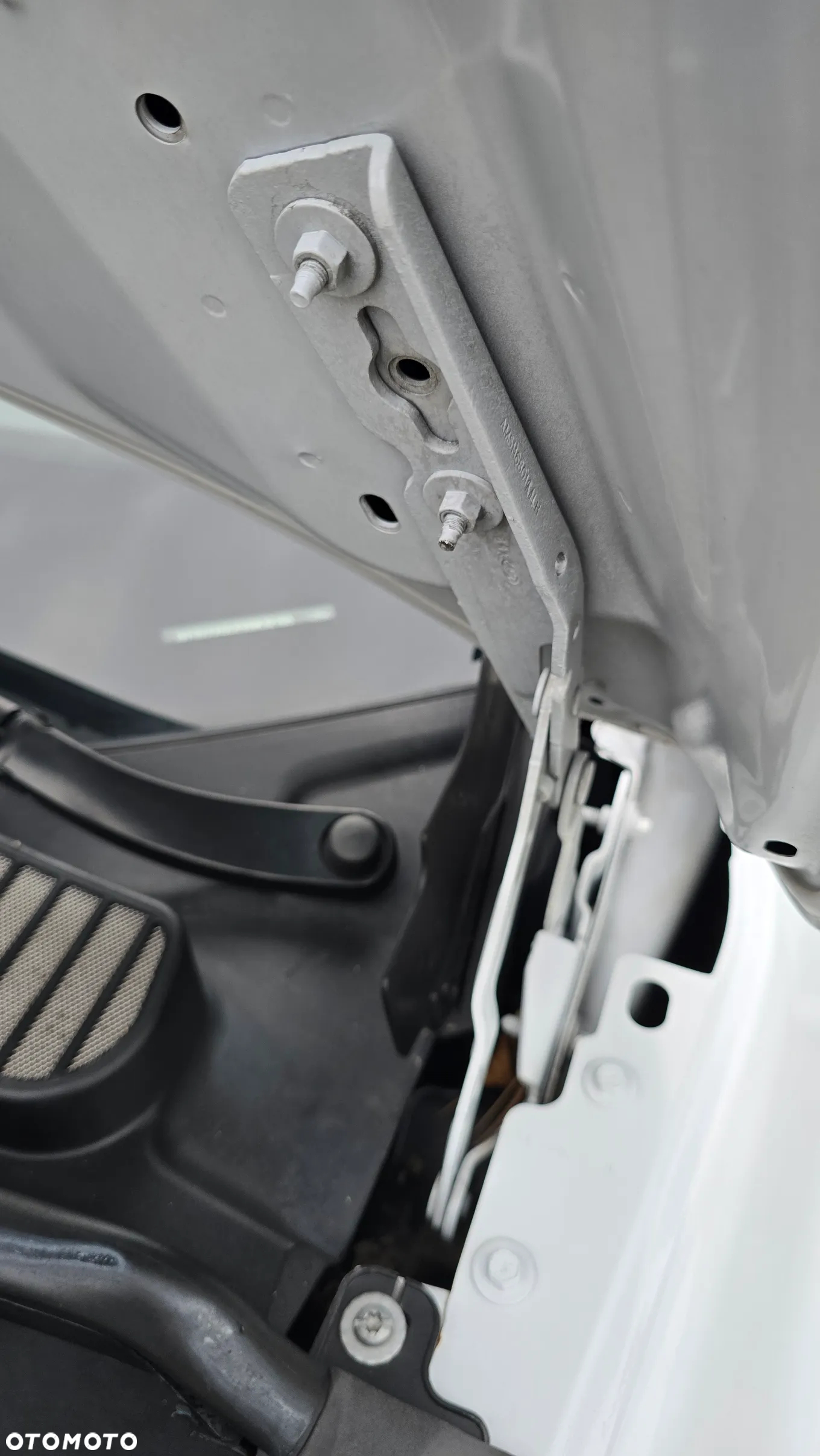 Ford C-MAX 1.6 Ti-VCT Titanium - 13
