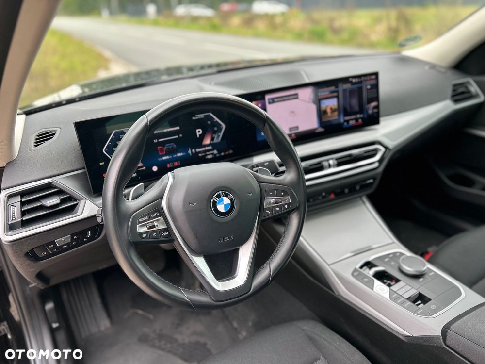 BMW Seria 3 320d mHEV sport - 17