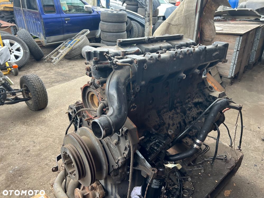 Słup silnika man l2000 272km D0826 LFL03 - 4