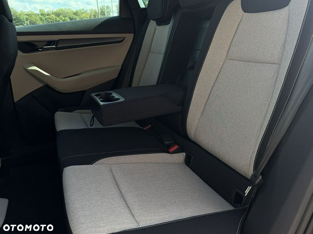 Skoda Karoq 1.5 TSI Style - 9