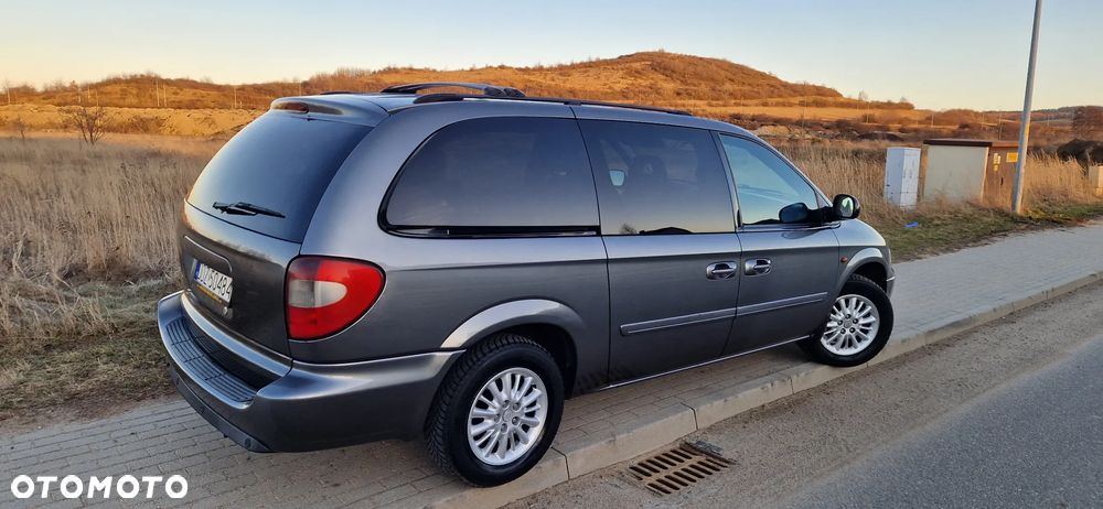 Chrysler Grand Voyager 2.8 CRD Automatik Limited - 4