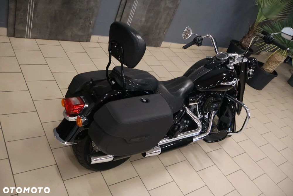 Harley-Davidson Softail Heritage Classic - 3