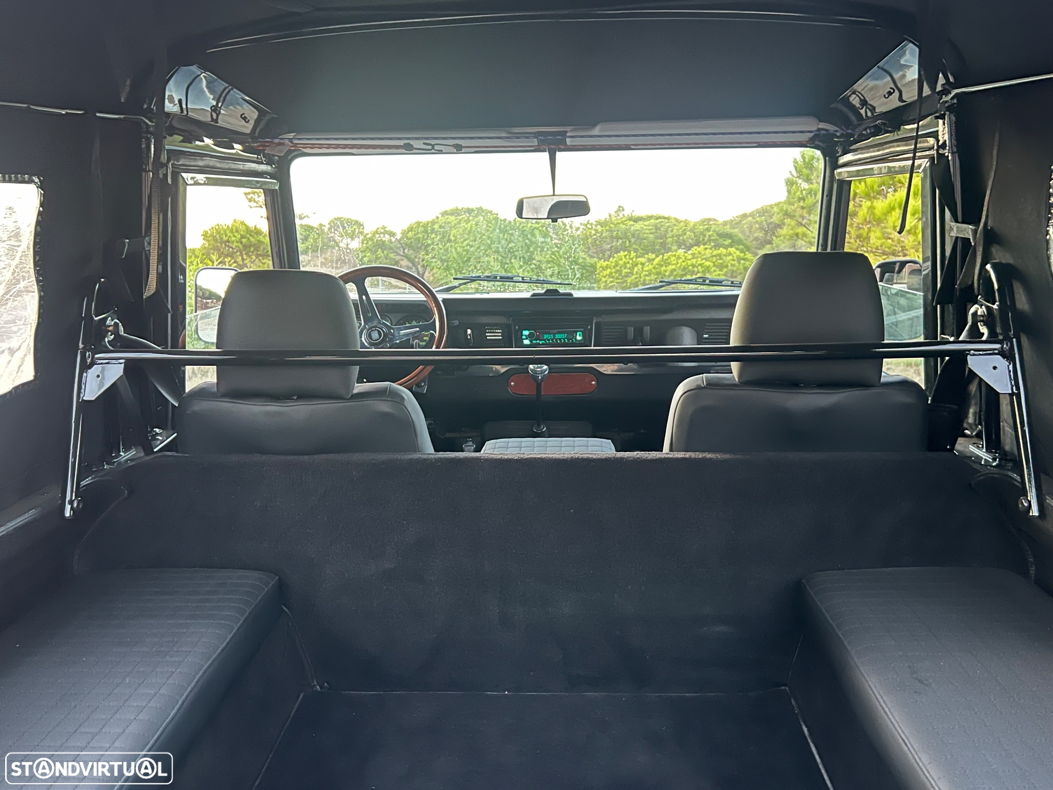 Land Rover Defender 90 2.5 Td5 Soft Top - 11