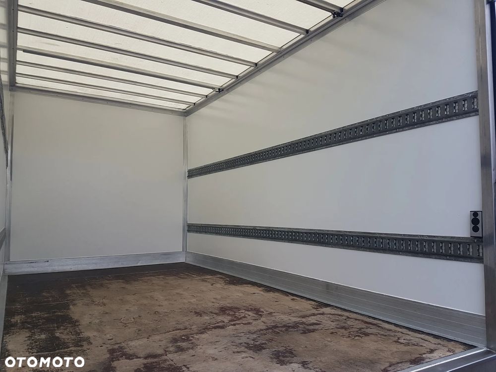 Renault MASTER KONTENER 8EP 4,22x2,25x2,24 KLIMA MANUAL KRAJOWY 6-BIEGÓW - 18