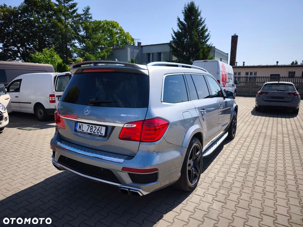 Mercedes-Benz GL 63 AMG - 5