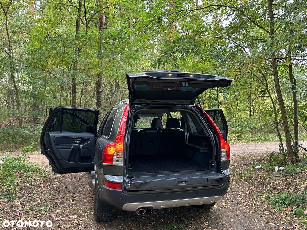 Volvo XC 90 - 7