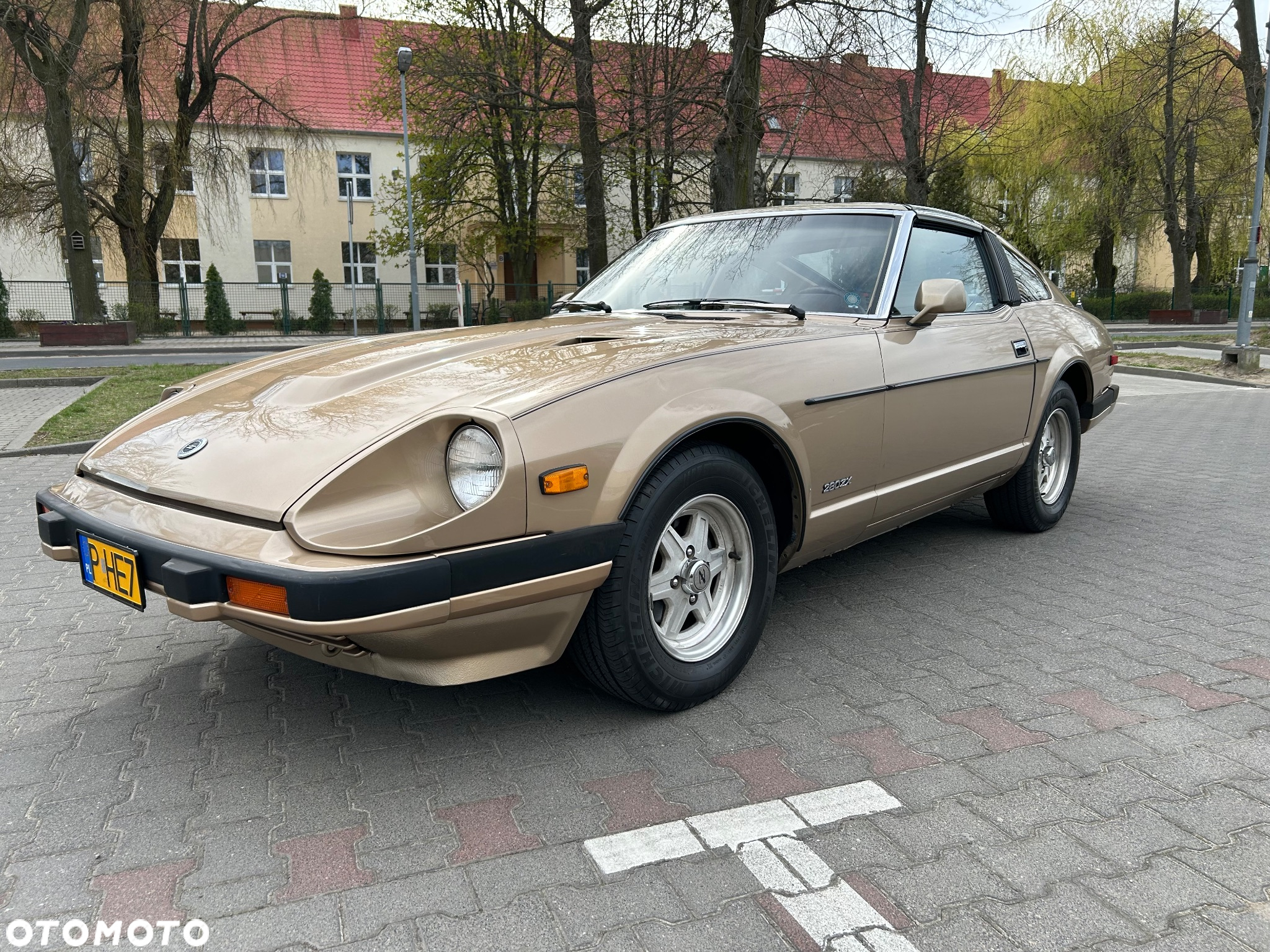 Nissan 280 ZX - 2