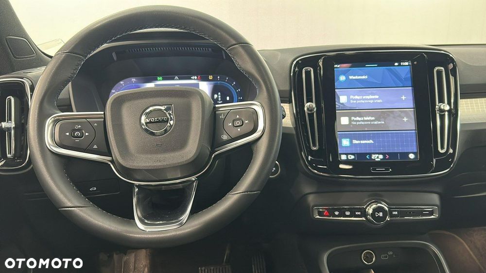 Volvo XC 40 B3 Plus Bright - 9