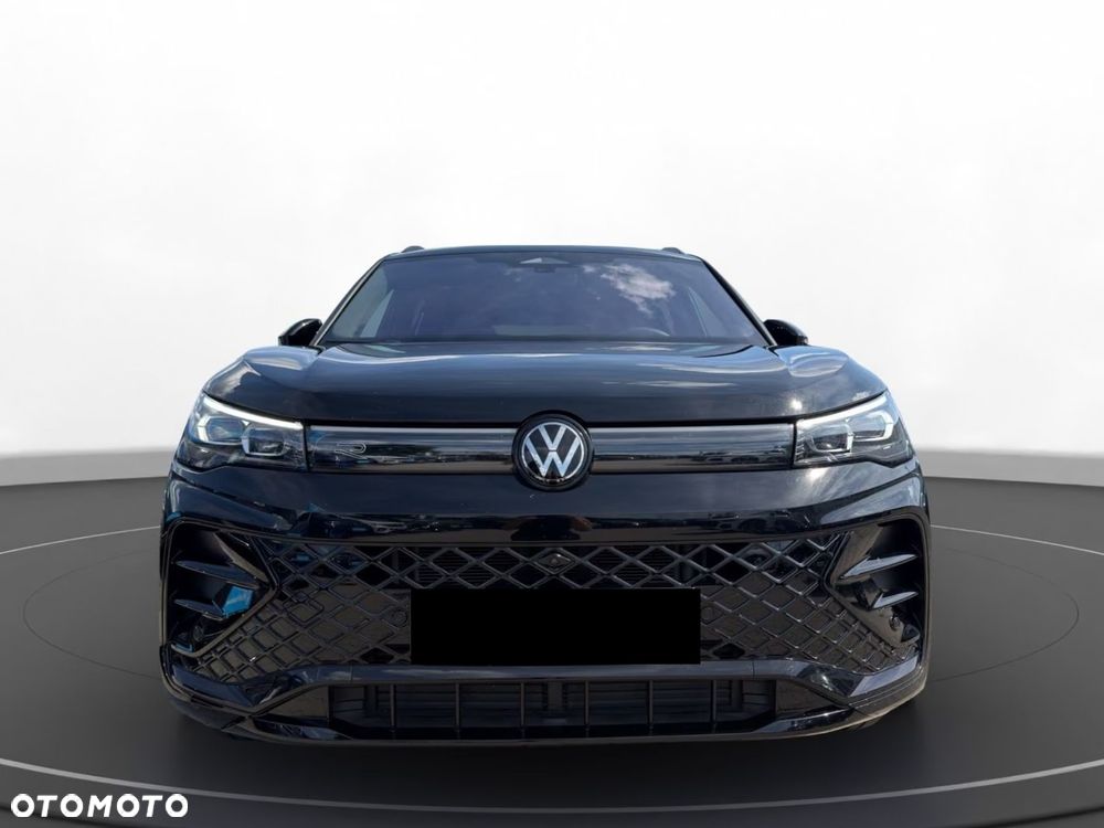 Volkswagen Tiguan - 4