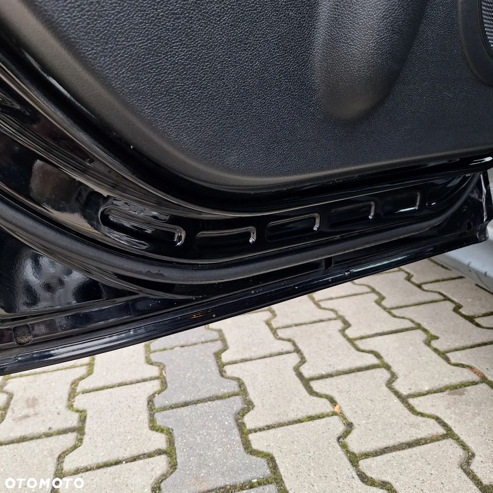 Mercedes-Benz Klasa A 160 BlueEFFICIENCY - 32