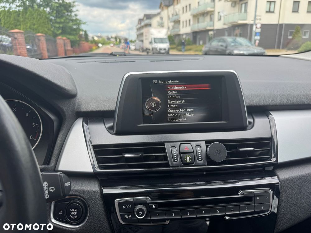 BMW Seria 2 218d GT - 21