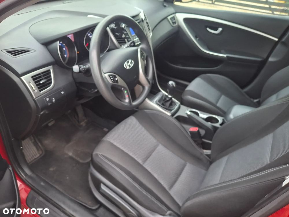 Hyundai i30 1.4 CRDi Advantage - 9