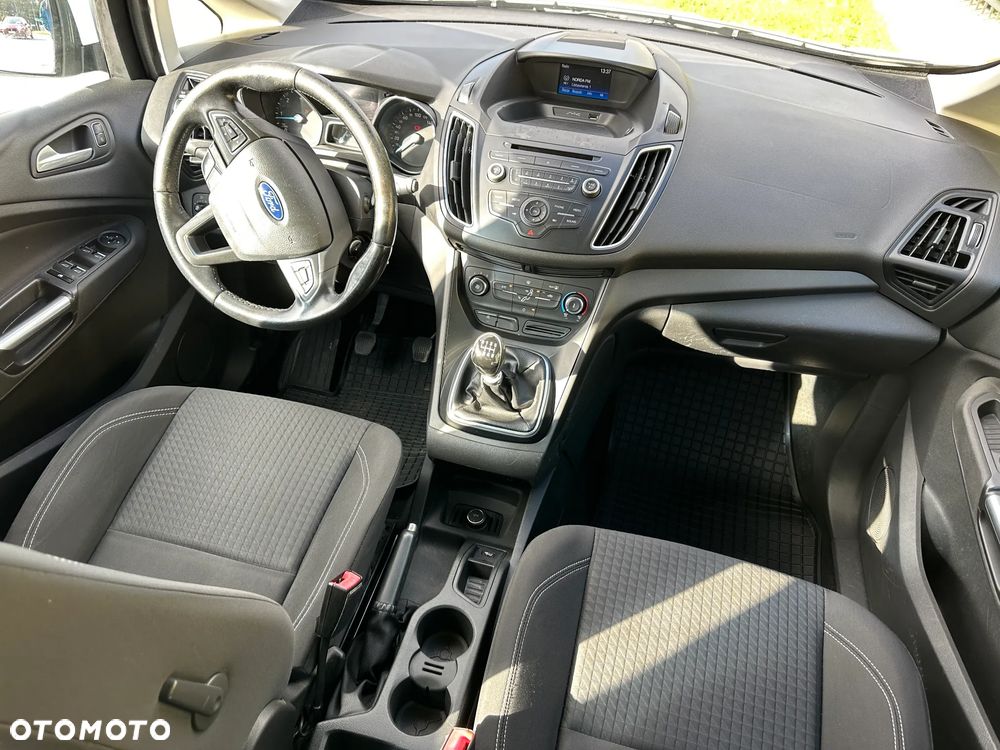 2016 Ford C-MAX 1.5 TDCi Trend, photograph 2