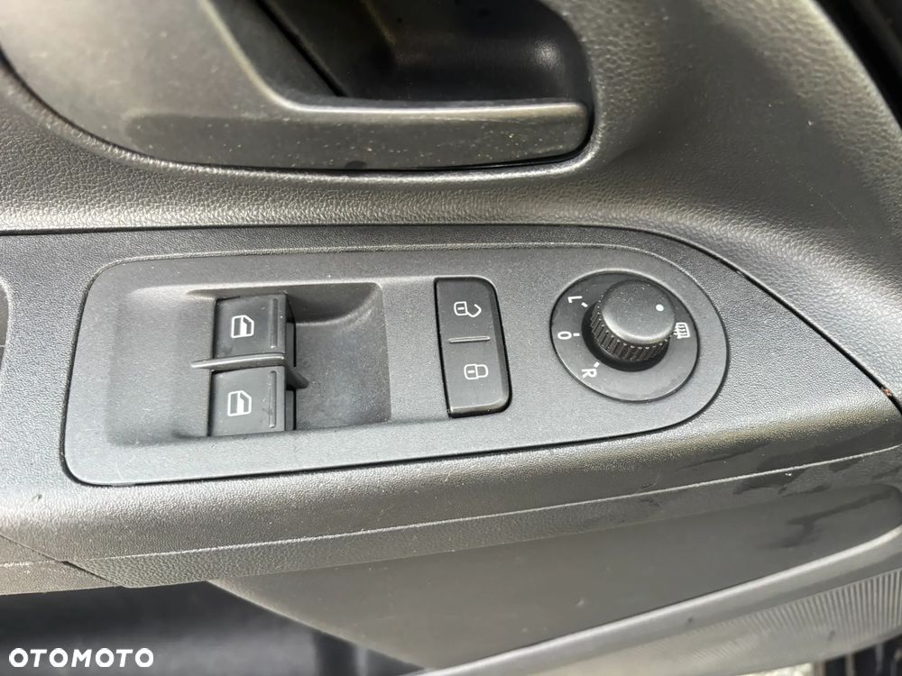 Volkswagen up! Standard - 14