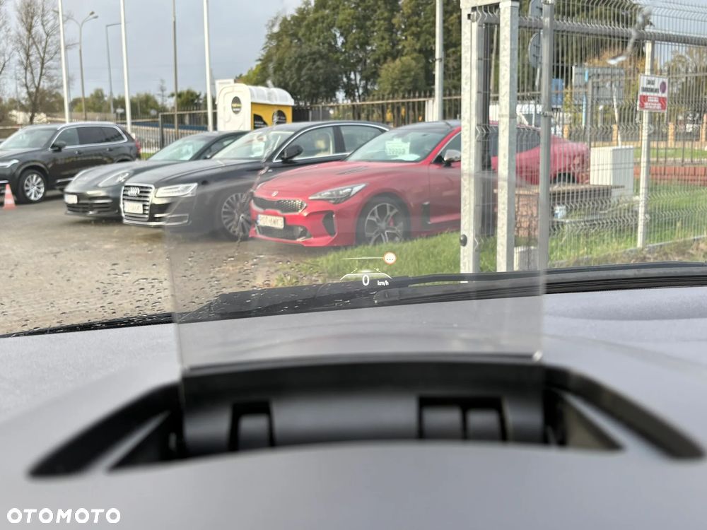 Renault Scenic 1.5 dCi Zen EDC - 13
