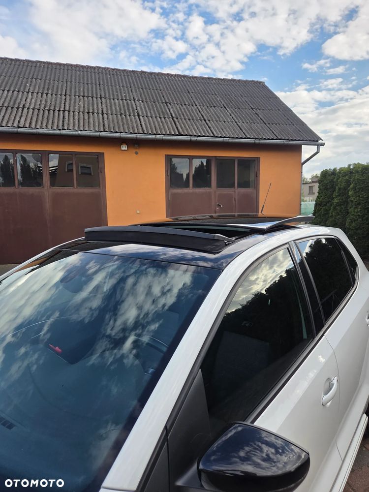 Volkswagen Polo - 10