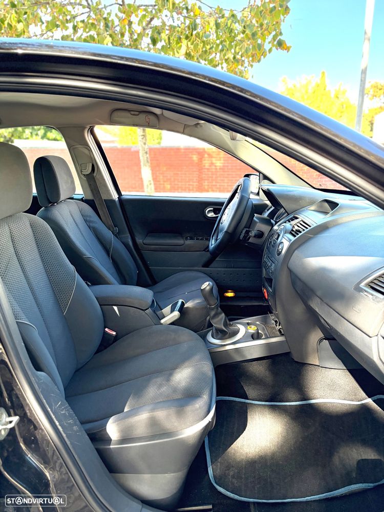 Renault Mégane - 6