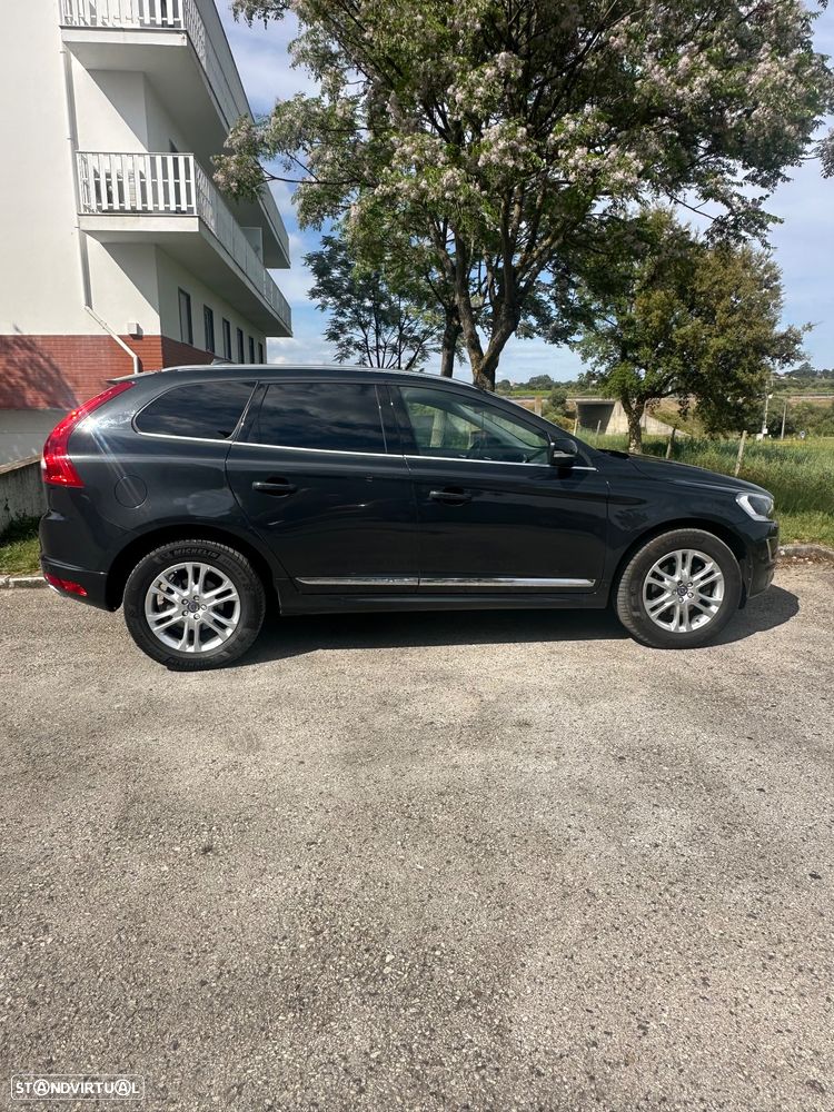 Volvo XC 60 - 6