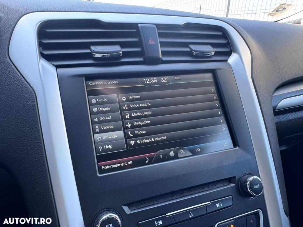 Ford Mondeo - 22