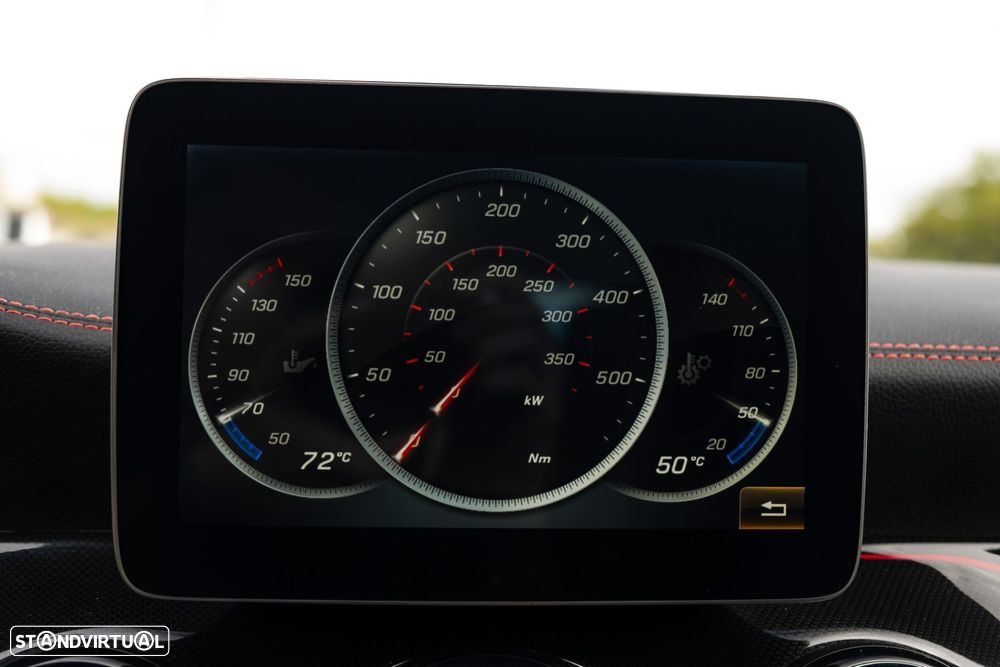 Mercedes-Benz GLA 45 AMG 4-Matic - 31