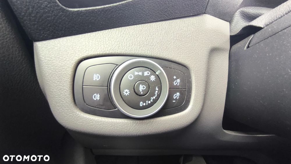 Ford Tourneo Connect - 16