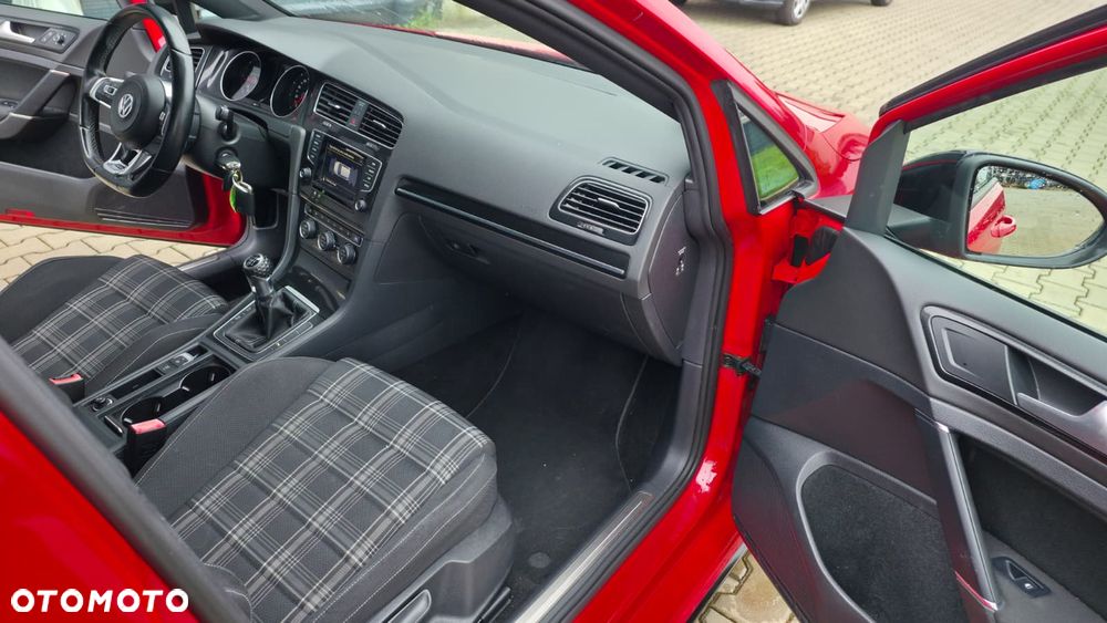 Volkswagen Golf GTD BlueMotion Technology - 15