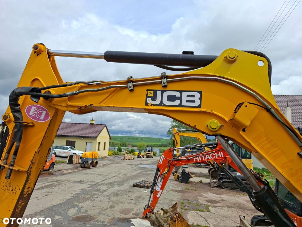 JCB 65 R-1 - 27