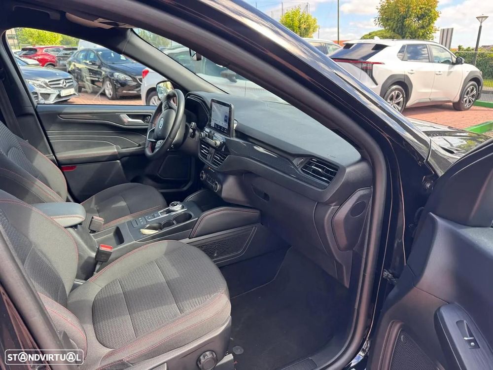 Ford Kuga 1.5 TDCi EcoBlue ST-Line Aut. - 27