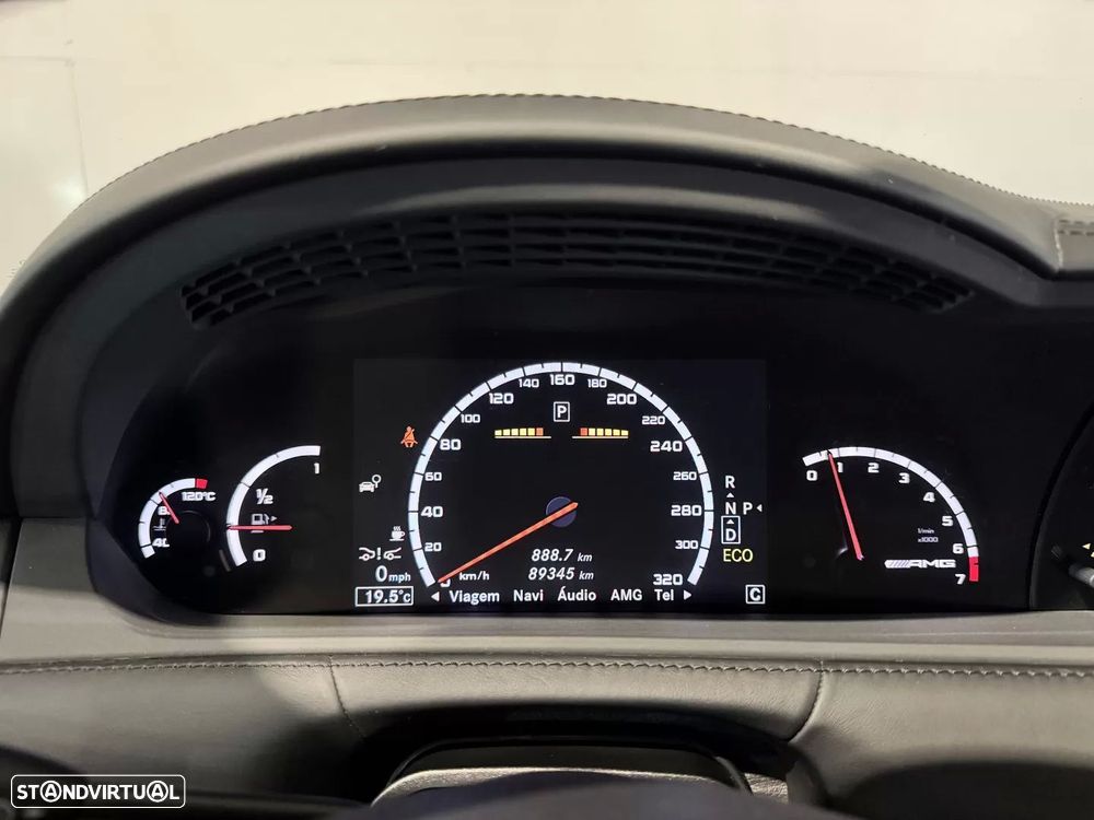 Mercedes-Benz CL 63 AMG - 25