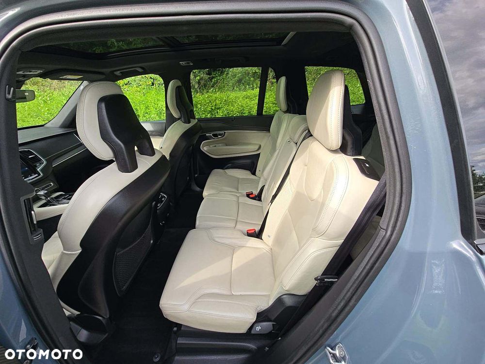 Volvo XC 90 T5 AWD R-Design - 9