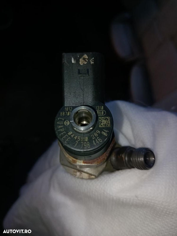 injector BMW n47 cod 7798446