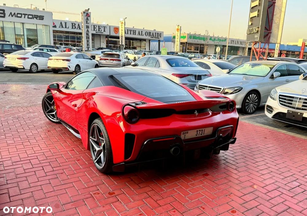 Ferrari 488 - 9