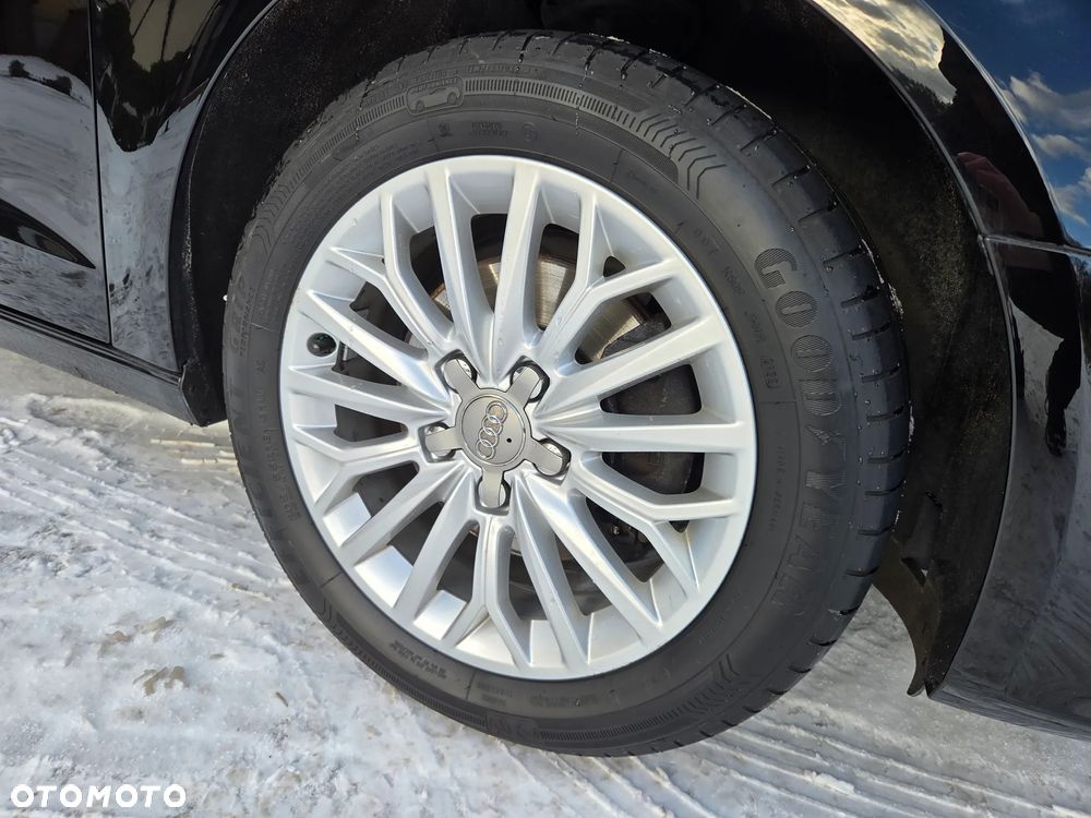 Audi A3 Sportback 2.0 TDI (clean diesel) quattro Ambition - 38