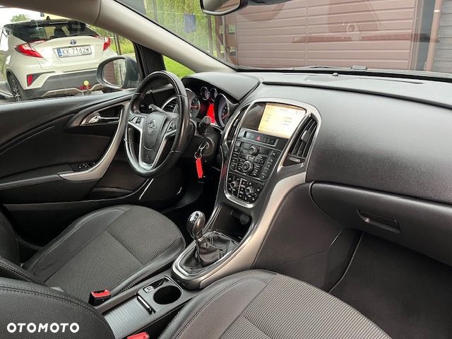 Opel Astra - 11