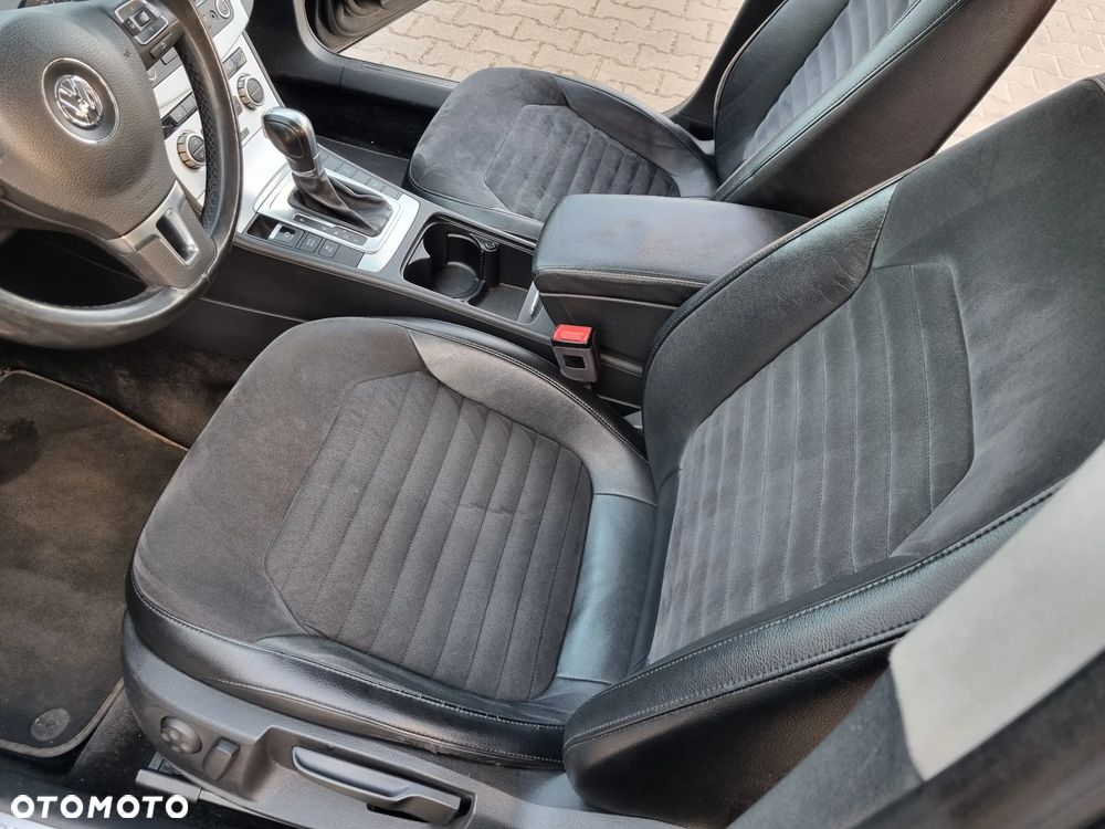 Volkswagen Passat 2.0 TDI DSG Highline - 15