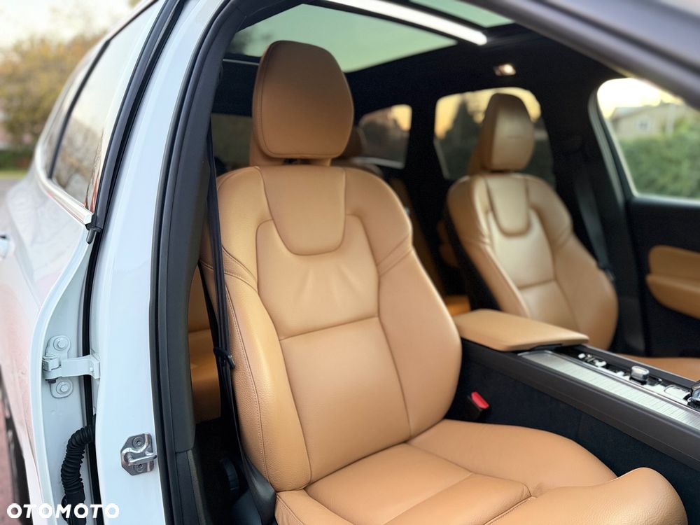 Volvo XC 60 - 28
