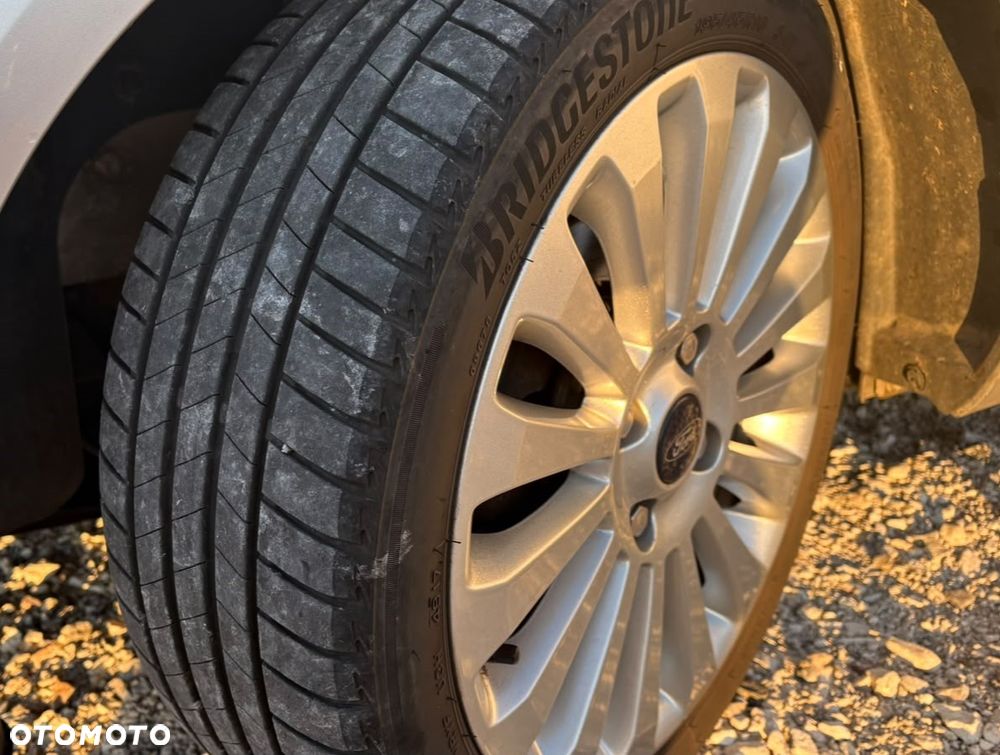 Ford Fiesta - 14