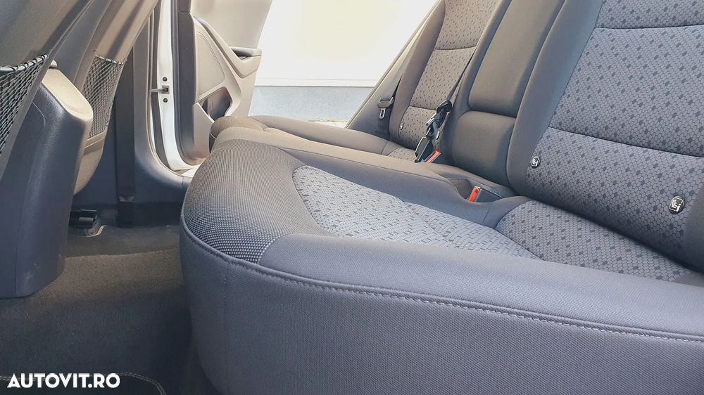 Hyundai IONIQ 120CP Exclusive - 31