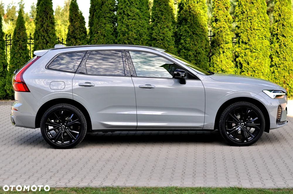 Volvo XC 60 B5 B AWD Plus Dark - 6