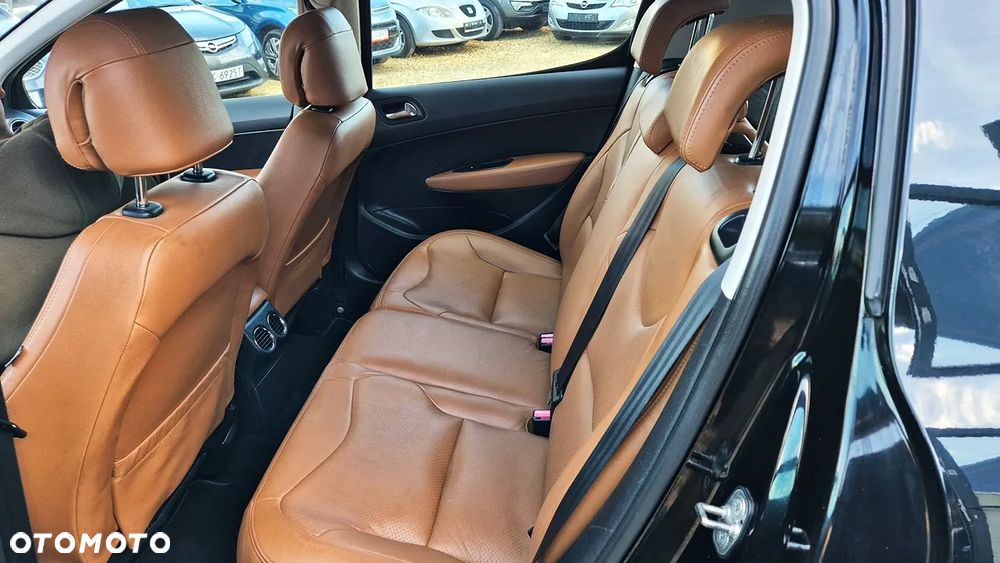 Peugeot 308 1.6 Premium Plus - 31