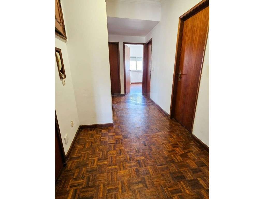 Apartamento T3 na Venteira Pronto Habitar - Grande imagem: 4/16