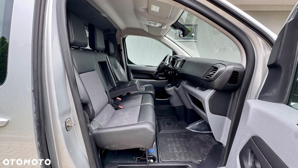 Citroën Jumpy Toyota Proace Peugeot Expert 177KM Automat podwójne drzwi z obu stron 180 AUTOMATYCZNA skrzynia biegów 2.0 D - 23