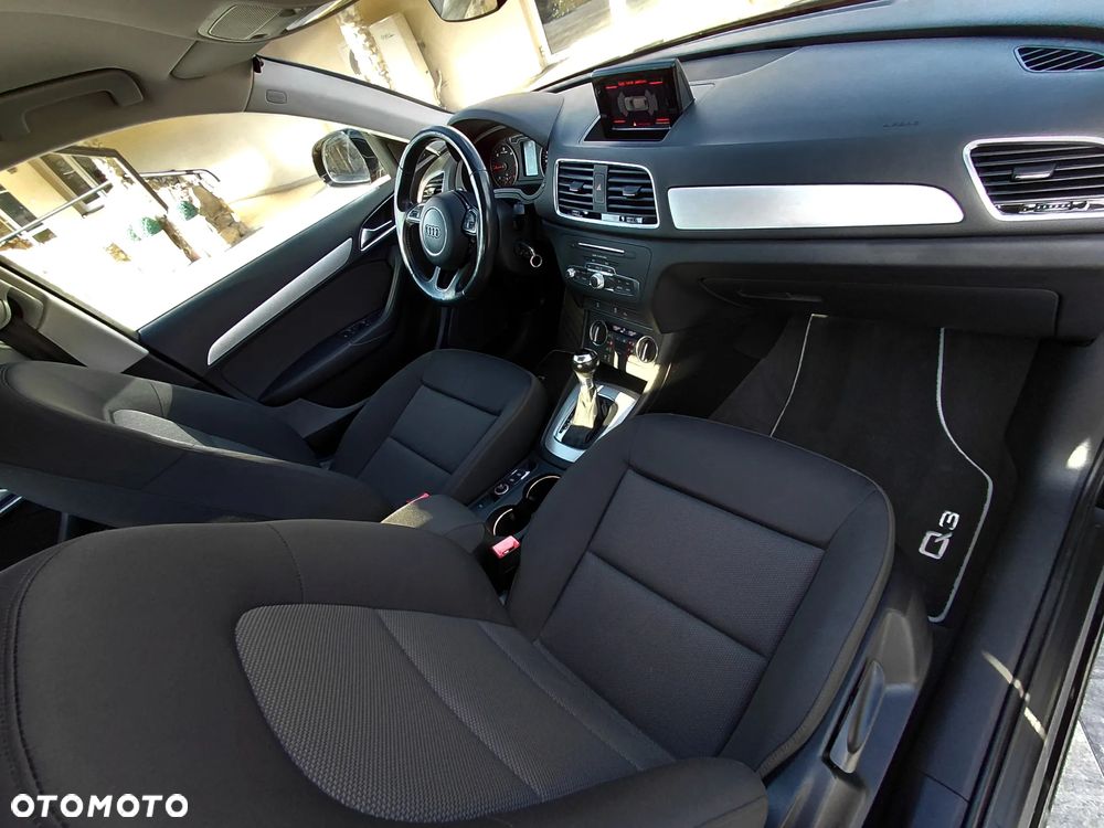 Audi Q3 2.0 TDI Sport S tronic - 26