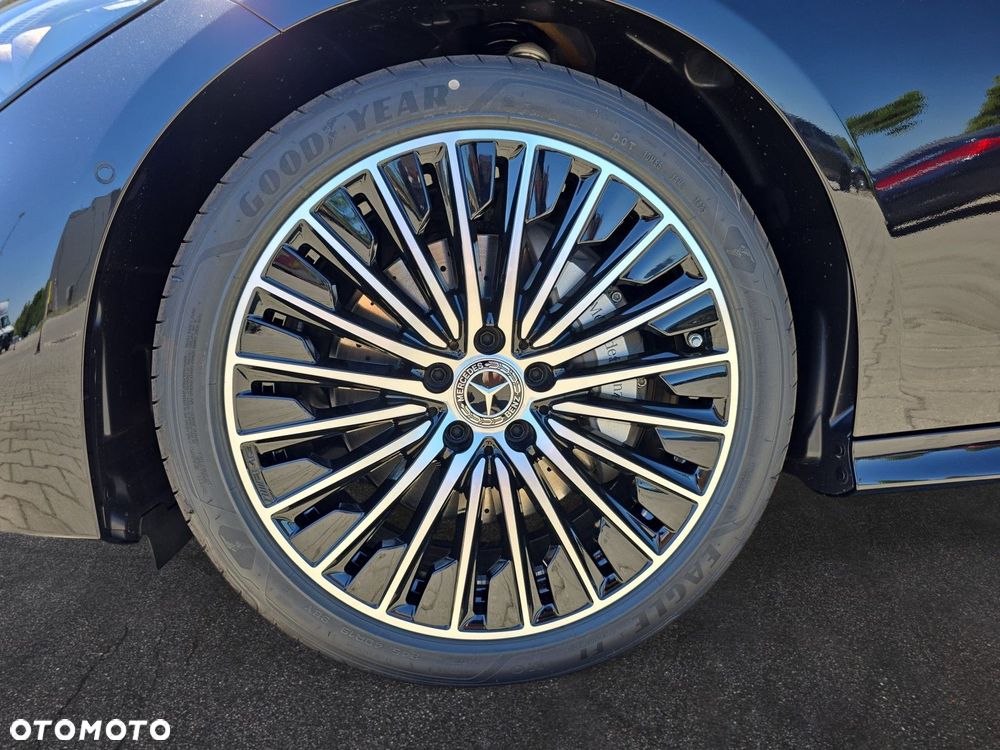 Mercedes-Benz CLE - 9