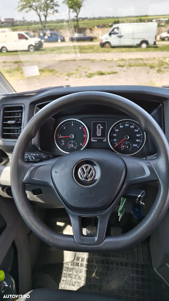 Volkswagen Crafter - 17