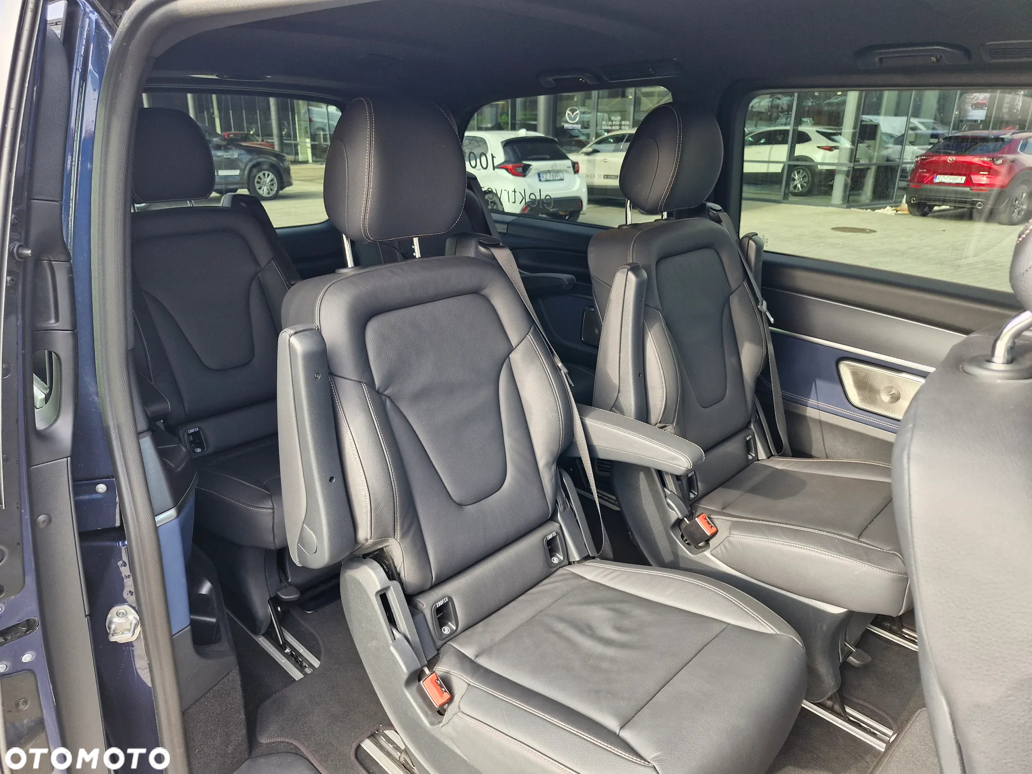 Mercedes-Benz EQV 300 60kWh - 11