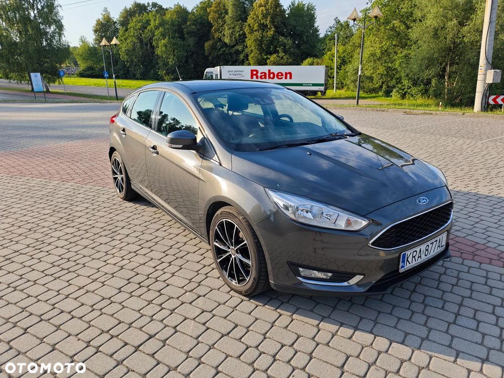 Ford Focus - 10