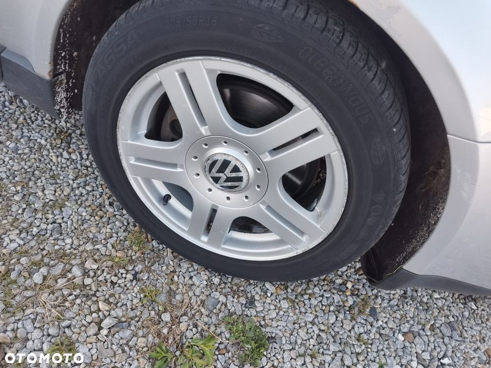 Volkswagen Passat 1.9 TDI - 10