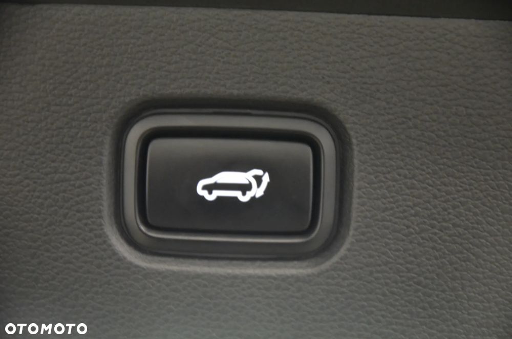 Kia Sportage 1.6 T-GDI MHEV Business Line 4WD DCT - 35